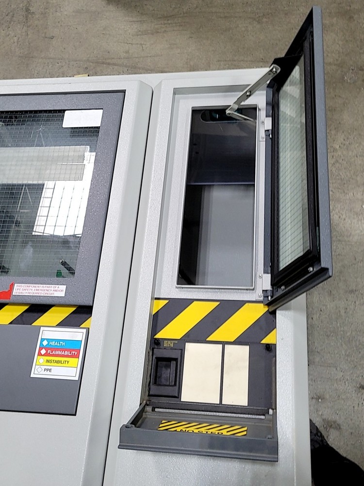 SEMI GAS SYSTEMS Cabinet SEE NOTES