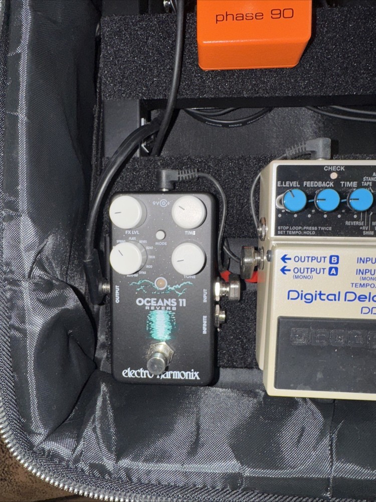 Electric Guitar Pedal Set