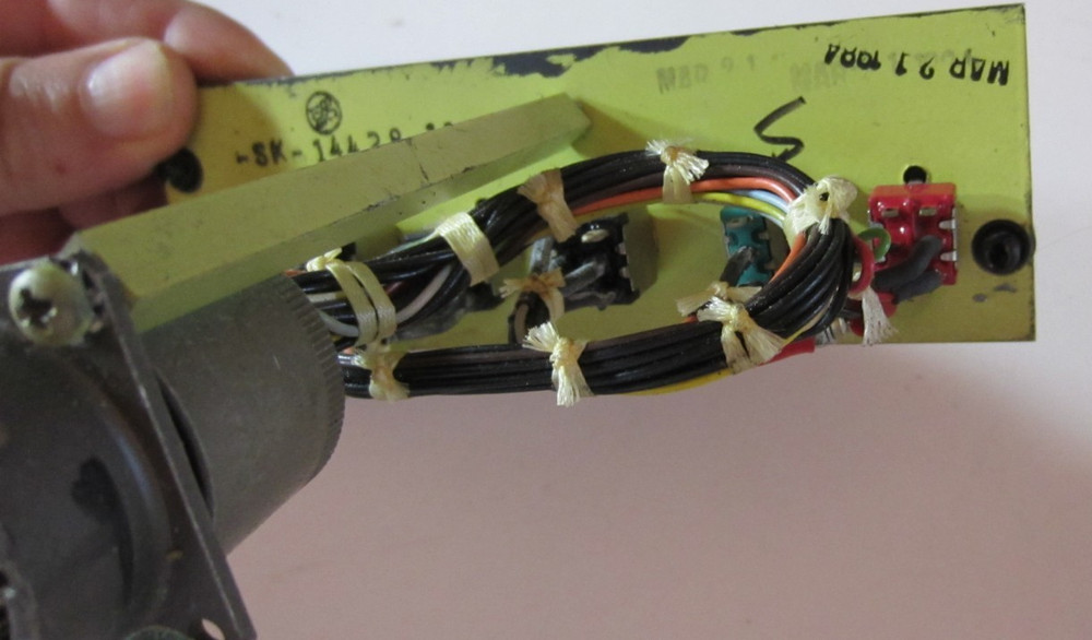 EFIS REVISIONARY MODES CONTROL PANEL WITH SWITCHES