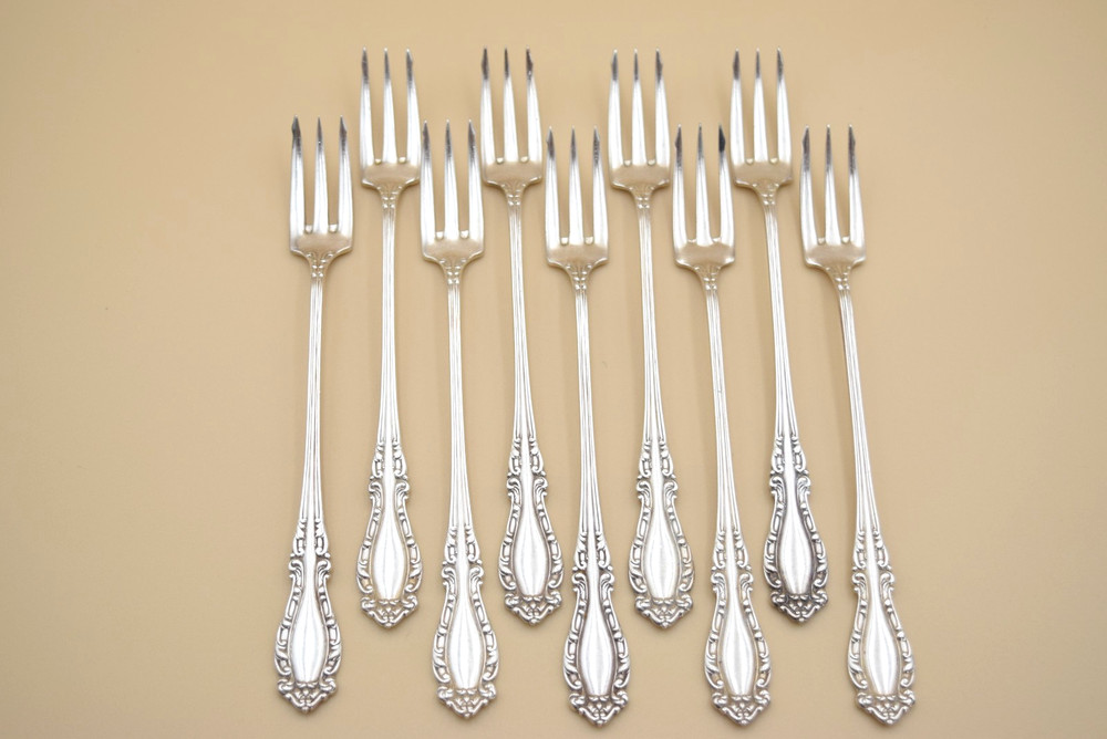 9 Cocktail Forks Holmes & Edwards Rolled Plate Flatware