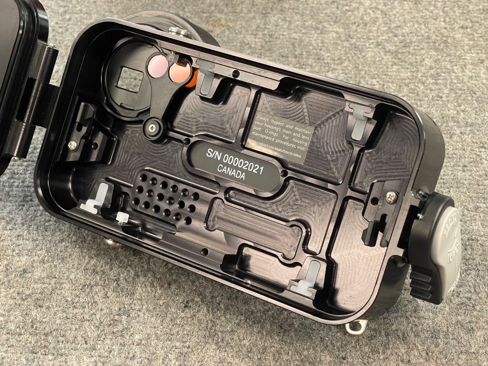 LENZO iPhone Underwater Housing - Aluminum Shell -- Never used