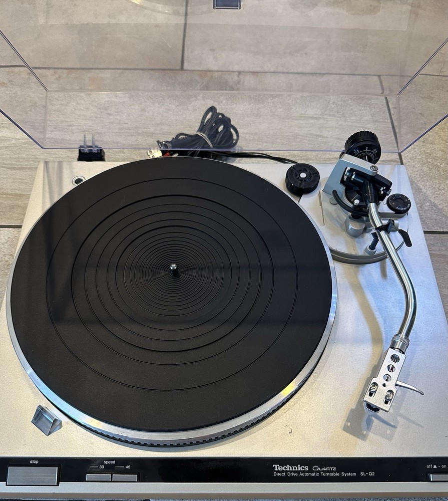 Technics SL-Q2 Semi-Automatic Quartz Direct Drive Turntable Serviced