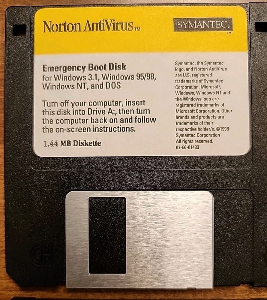 Vintage Norton PC Anywhere Program Disks Emergency Boot Disk Symantec Windows