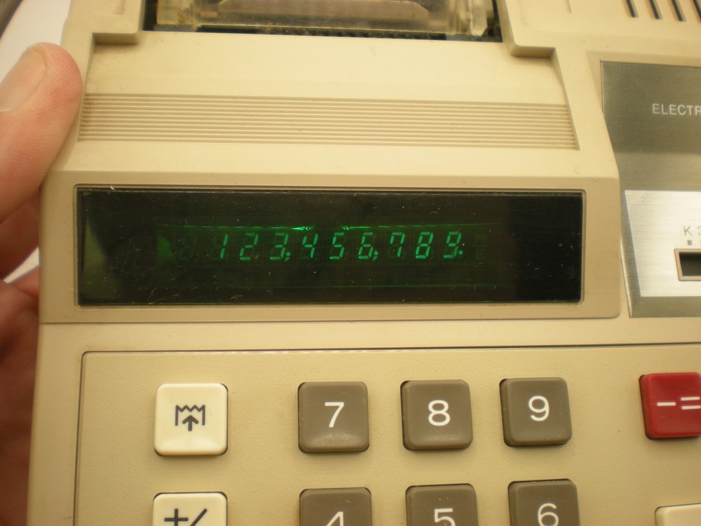 Sharp Electronic Printing Calculator El-1182 works