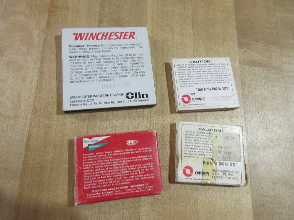 4 empty primer boxes Winchester Remington CCI (W16)