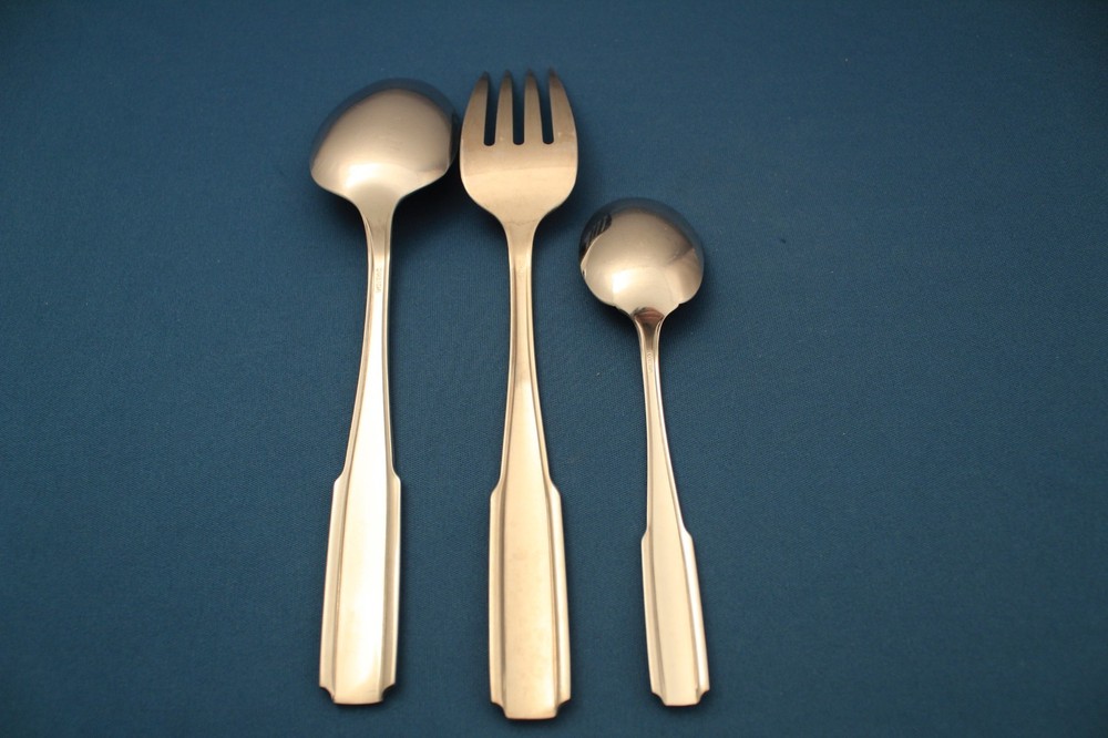 Oneida FREMONT Serving (3pc Set) Tablespoon Meat Fork Glossy Stainless Flatware