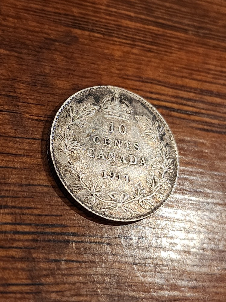 1911 Canada 10 Cents Silver Coin