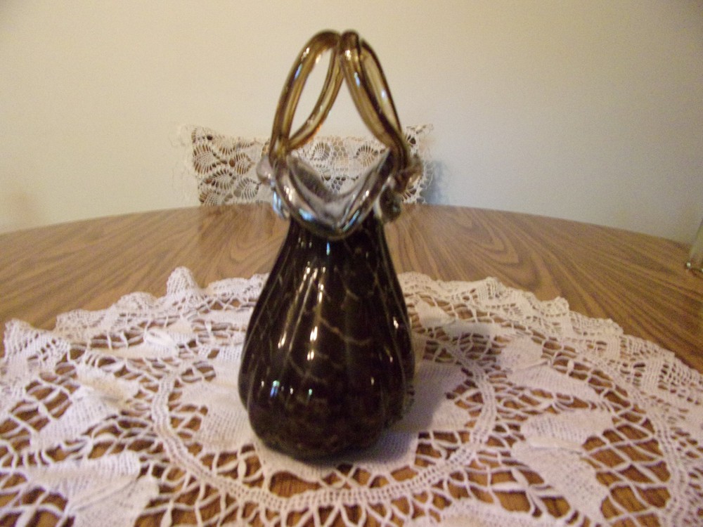 MELON RIBBED GLASS PURSE BASKET