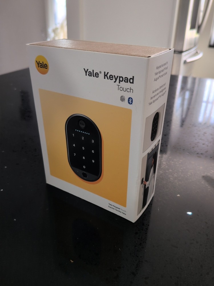 NEW Yale Keypad Touch Door Lock, Keyless Entry, Pin Code Fingerprint