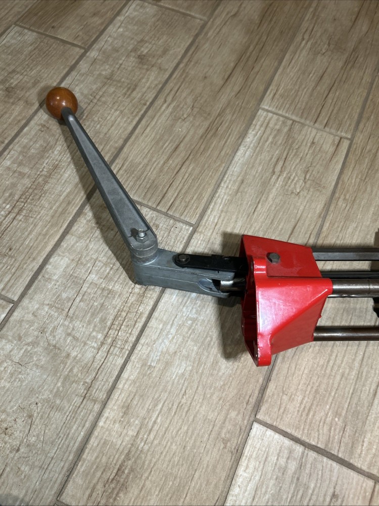 Lee Pro 1000 Progressive Reloading Press 3 Hole Turret