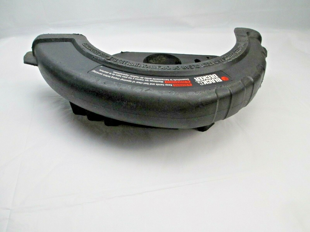 BLACK & DECKER EDGE HOG ( PLASTIC BLADE GUARD ) pulled from LE750 type 4