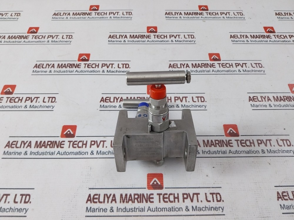 Excelock 2VM/H-SS 316 Needle Valve E201 FF