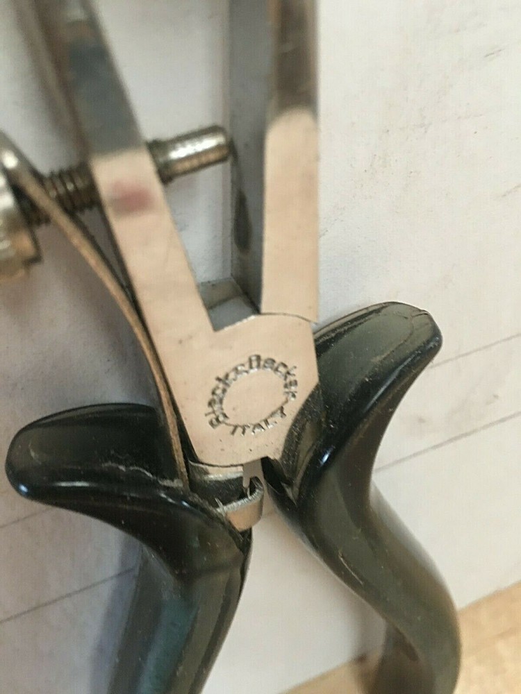 Vintage Black & Decker Fine Adjustable Wire Stripper