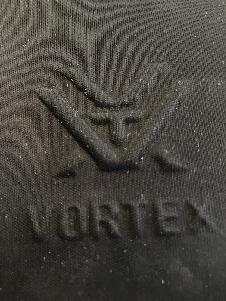 Vortex Optics Diamondback HD Binocular’s Case with Strap