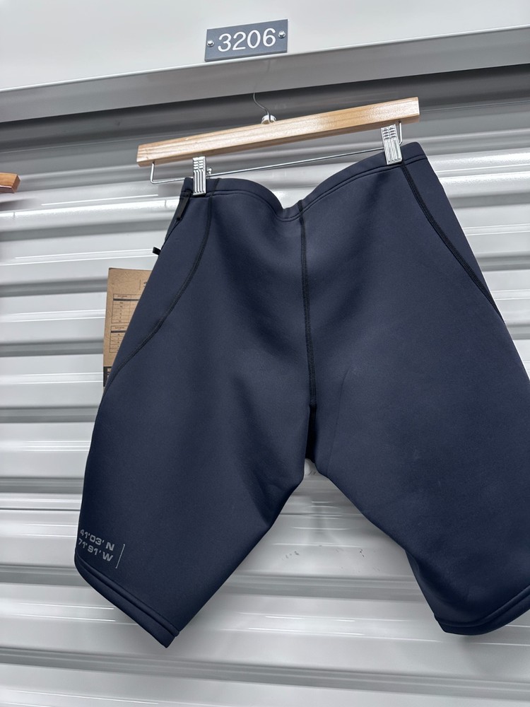 Wetsox shorts Med