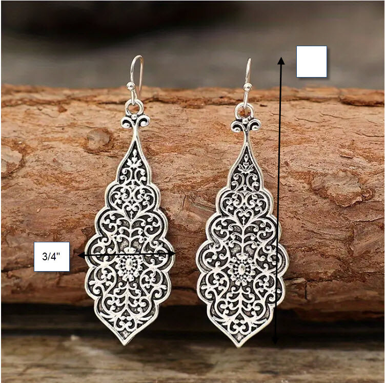 BRIGHTON BEACH Silvery Carved Pattern Earrings