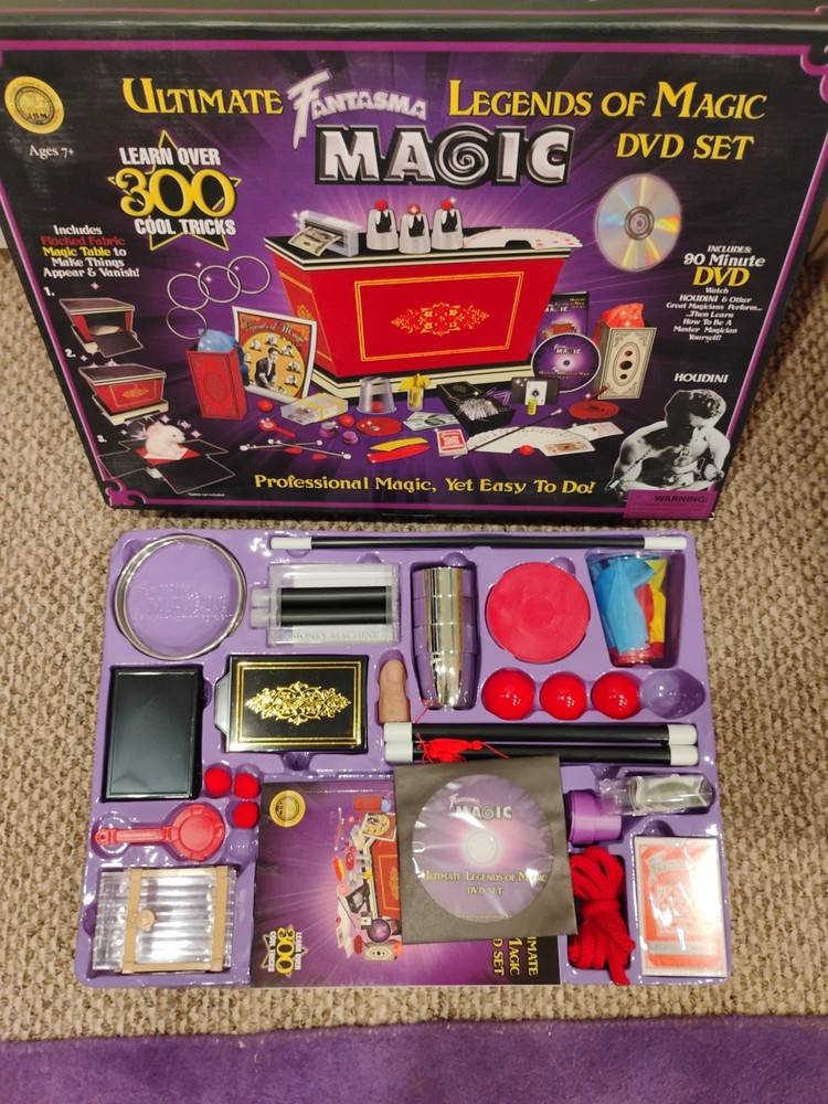 Fantasma Masters of Magic Set Starter Magic Kit 300+ Tricks Almost Complete
