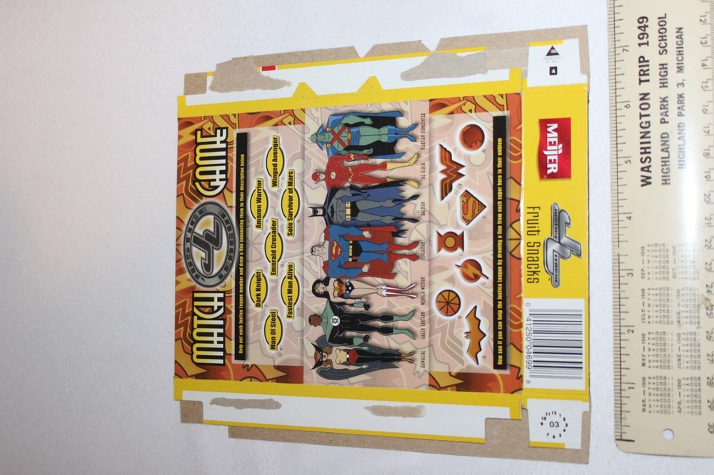 2002 Justice League Fruit Snacks Cartoon Network Empty Meijer Display Box Candy