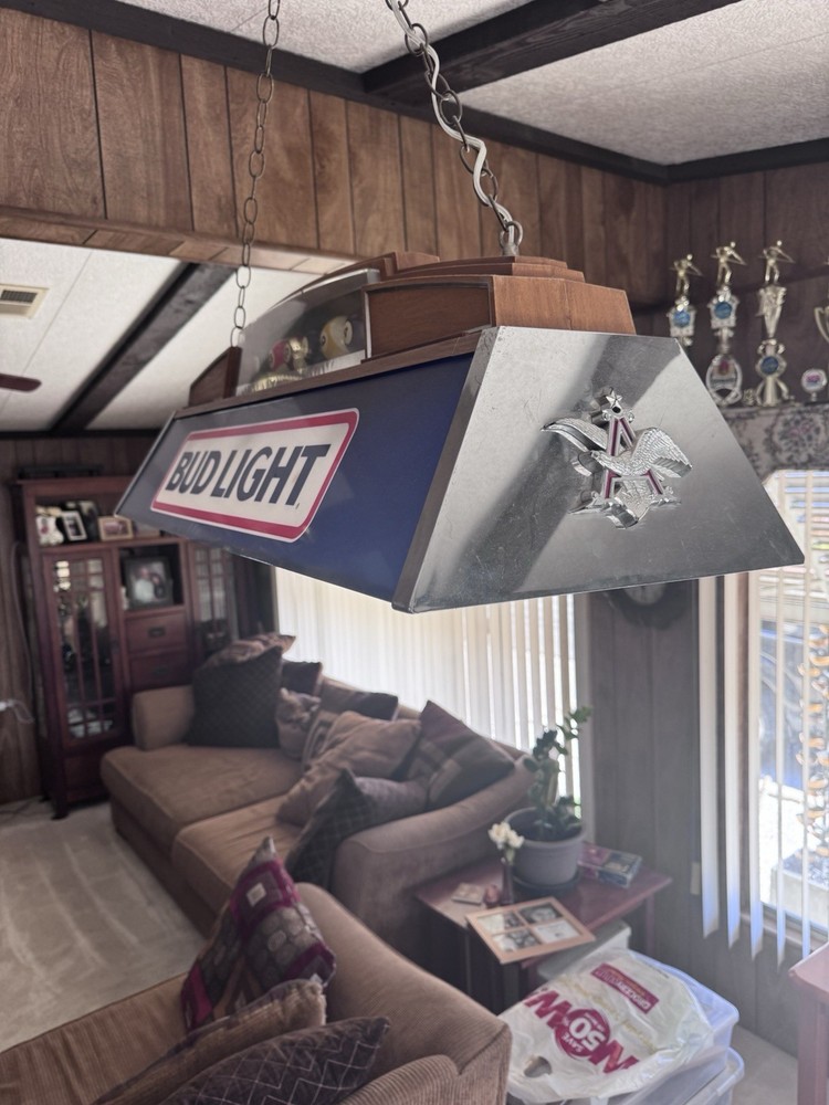 Bud Light Billiard Table light