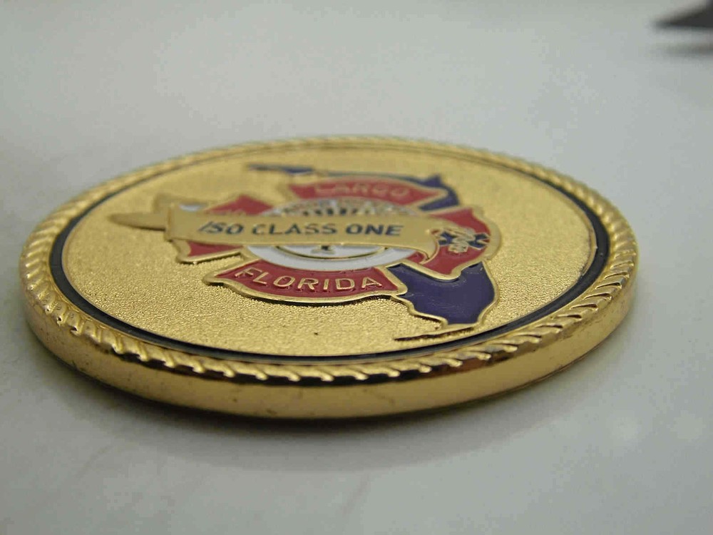 LARGO FLORIDA ISO CLASS ONE CHALLENGE COIN