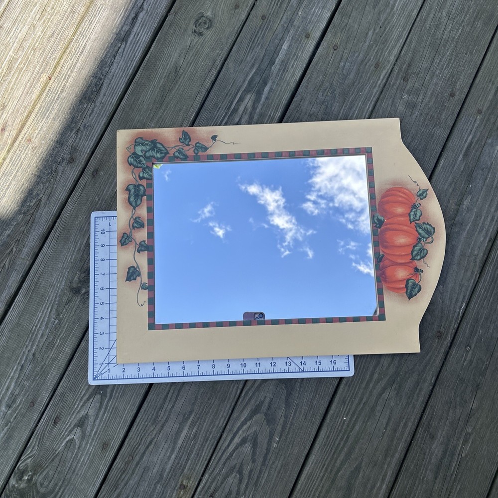 Hanging decorative fall mirror with pumpkins (nd)