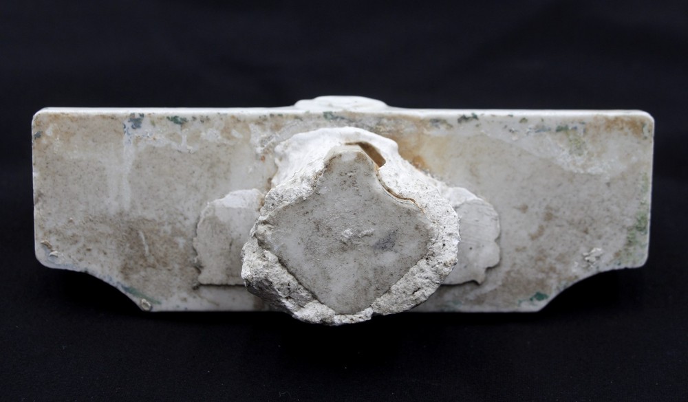 Vintage Ceramic White Wall Mount 6 Toothbrush Holder