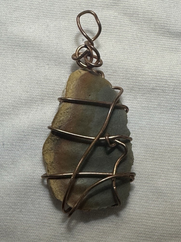Agate Copper Wire-Wrapped Gemstone Pendant 2-inch