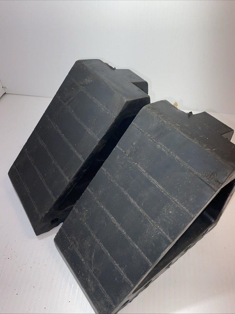 Haul Master Solid Rubber Wheel Chock - 2 chocks -45 degree angle New