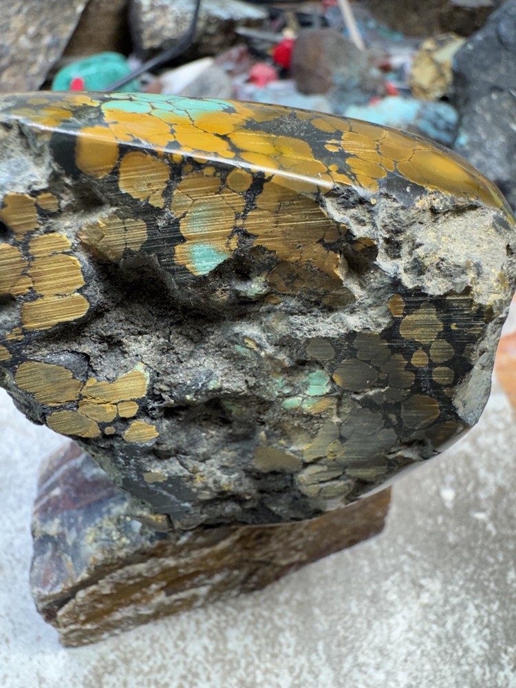 Hubei turquoise stabilized great multi color polychrome solid spiderweb nugget