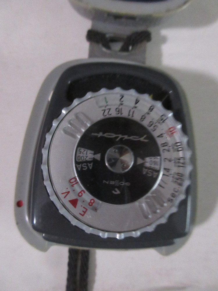 Vintage Gossen Pilot  Light Meter, with Case