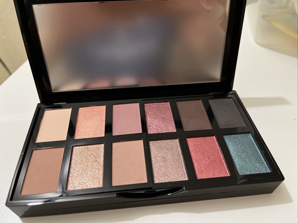 Lancome Eye & Cheek Palette (full size, with10 shadows + 2 blushes) Unbox