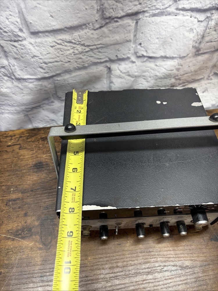 Simpson 7026 Universal Electronic Counter Frequency Timer Test Equipment