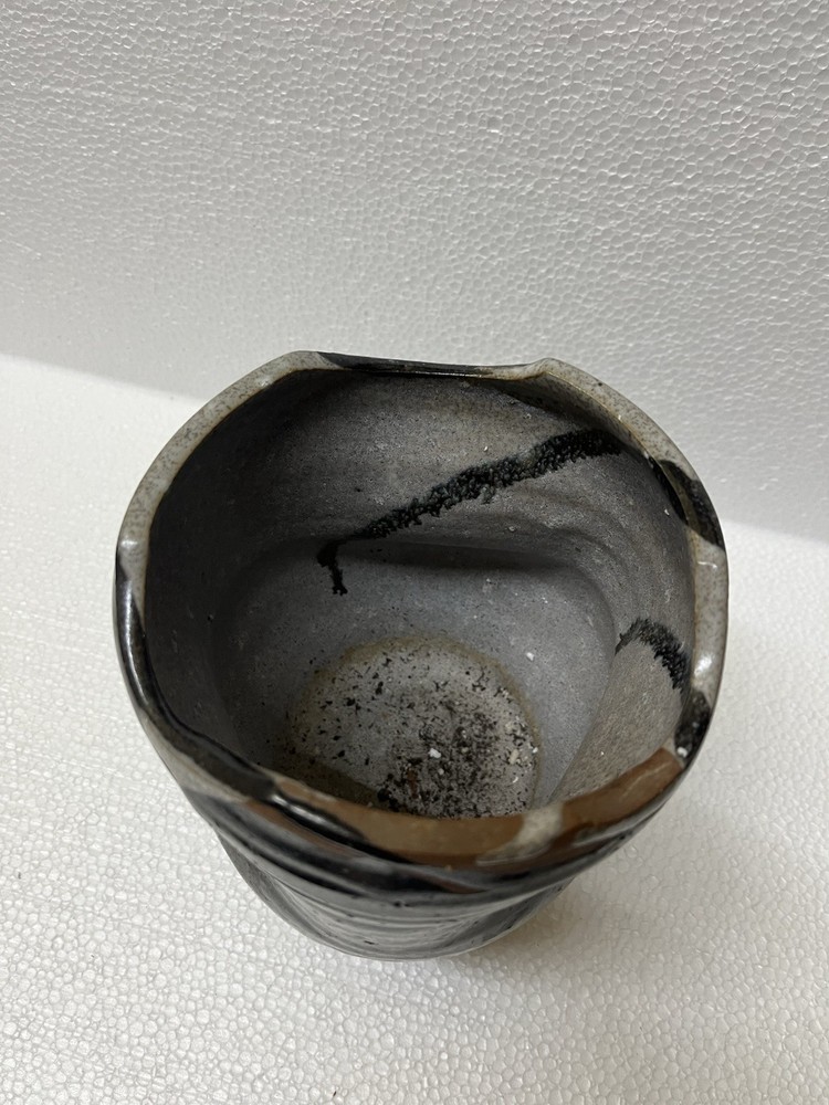 Vtg Glazed Signed Pottery Planter 80’s