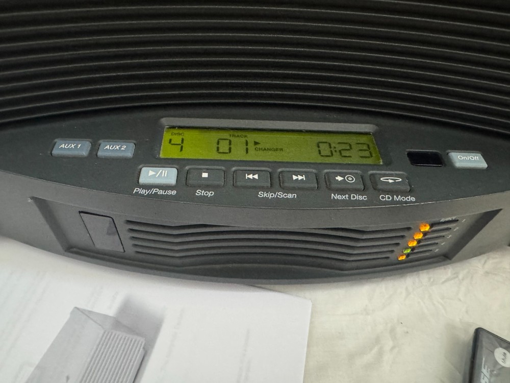 Bose Acoustic Wave II Music System + 5-CD Changer & Remote Control