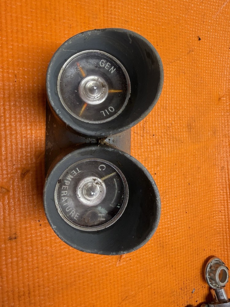 1959-60 Impala Gauge Pod