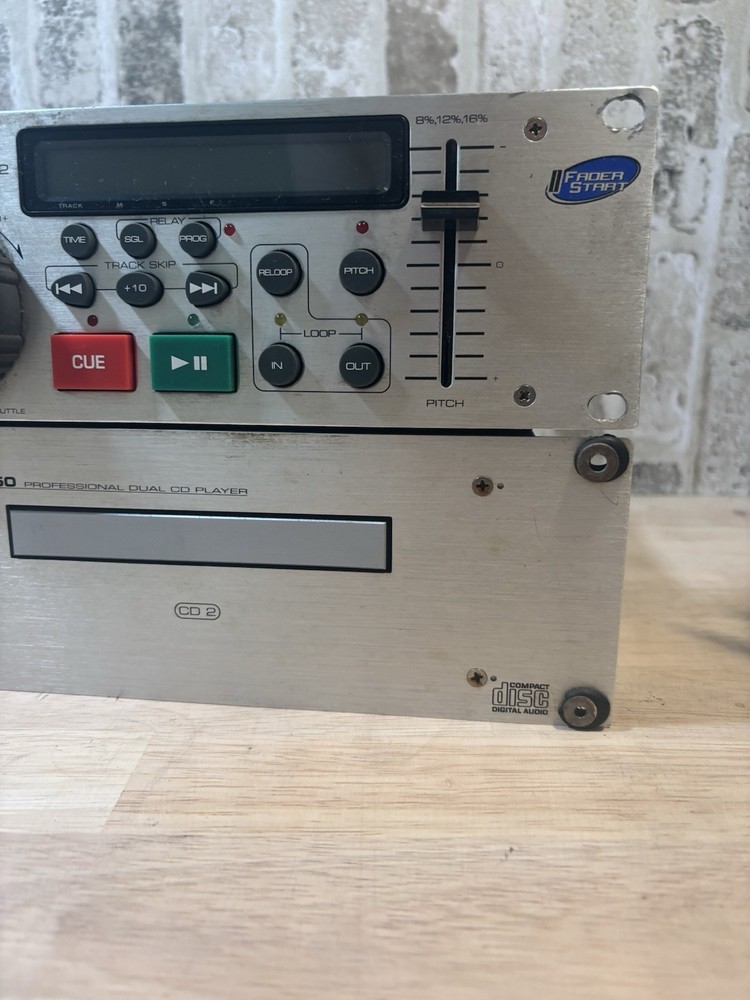 ⭐️Stanton S-550 Professional Dual Deck CD Player 2 Piece Set⭐️Untested⭐️