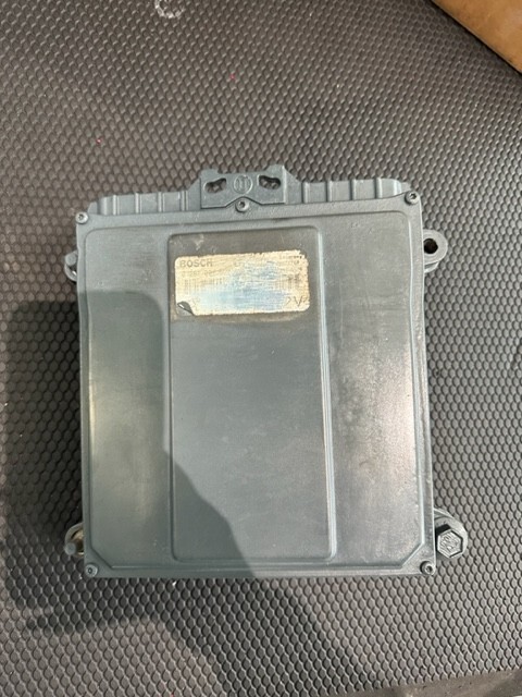 Mack E7 Diesel Engine Control Module ECM ECU 12MS523M