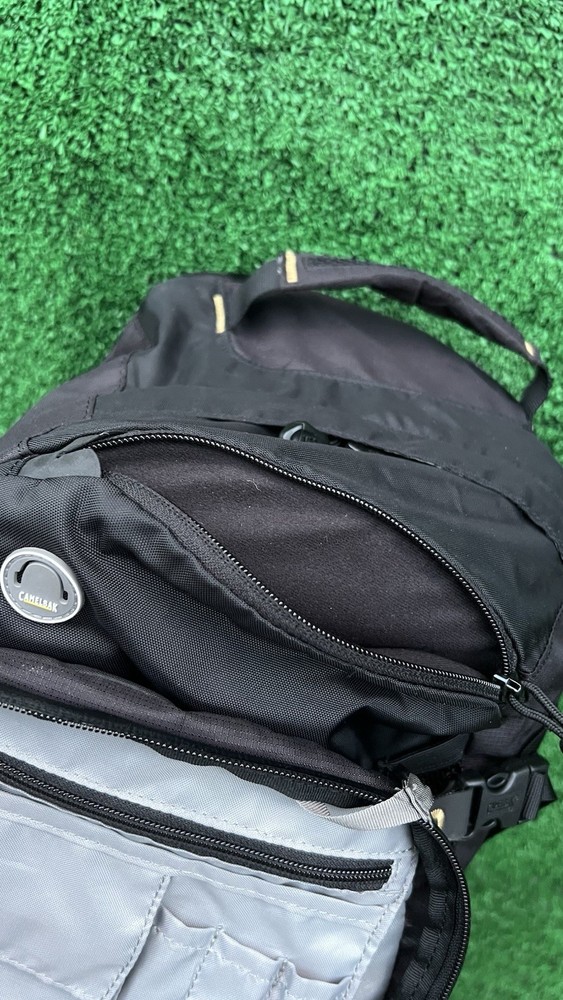 CAMELBAK Alpine Explorer Black Backpack, Fits 100oz Hydration Bladder, READ!