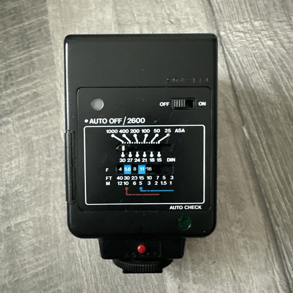 Vivitar 2600 Auto Electronic Flash