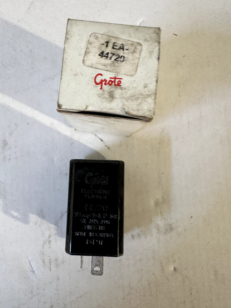 GROTE 44720 Electromagnetic Flasher 2CVR2