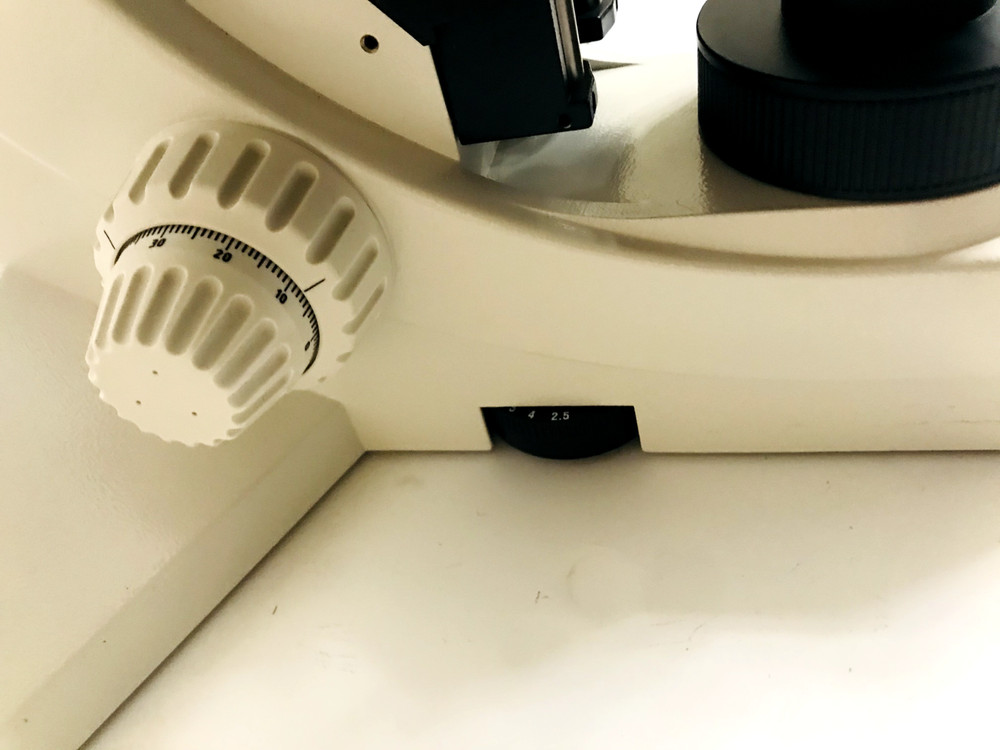 Leica DM LS Microscope Frame