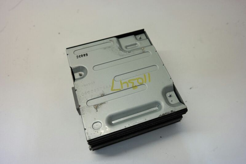 2007 2008 2009 Dodge Durango Amplifier
