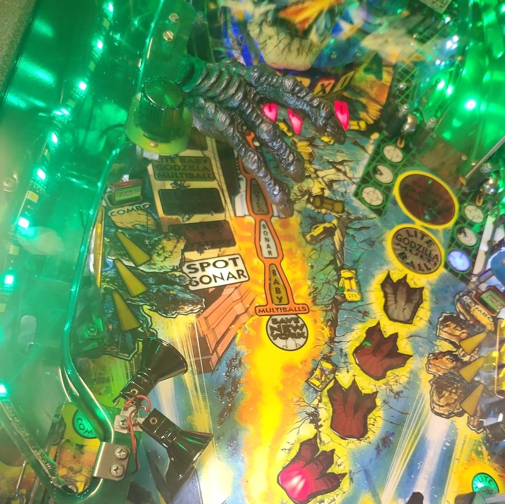 Sega Godzilla Arcade Pinball Machine