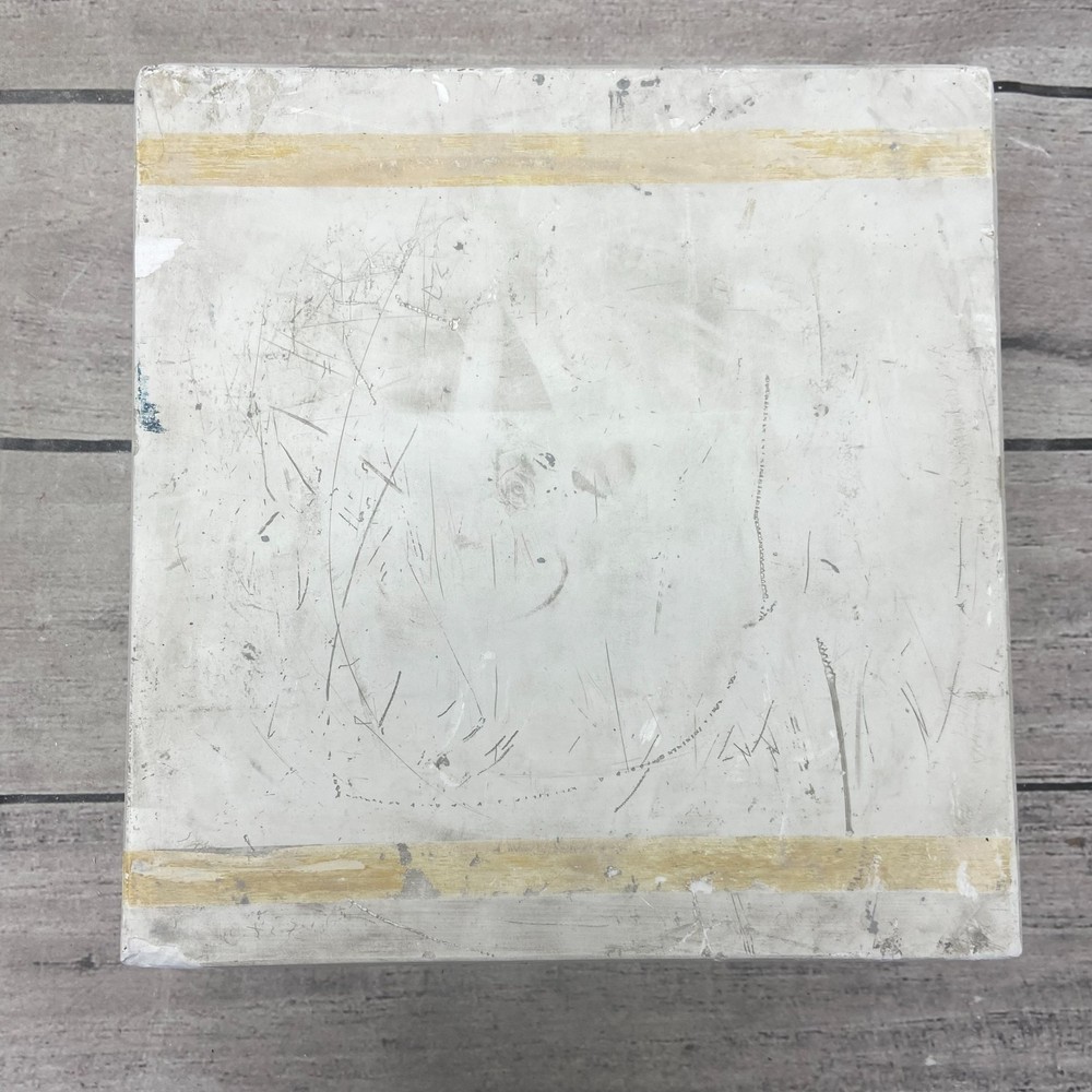 Unbranded Ceramic Casting Mold Three Kings Plate