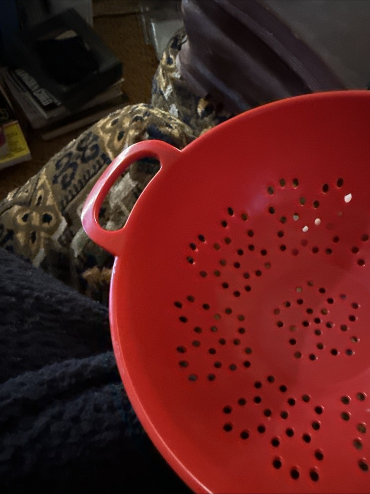 CULINARY ELEMENTS RED COLANDER 100% MELAMINE
