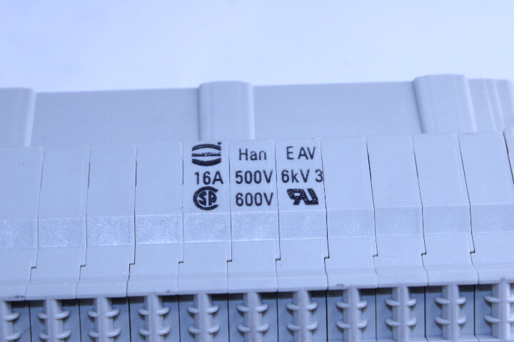 Harting 0933 0244636 Connector