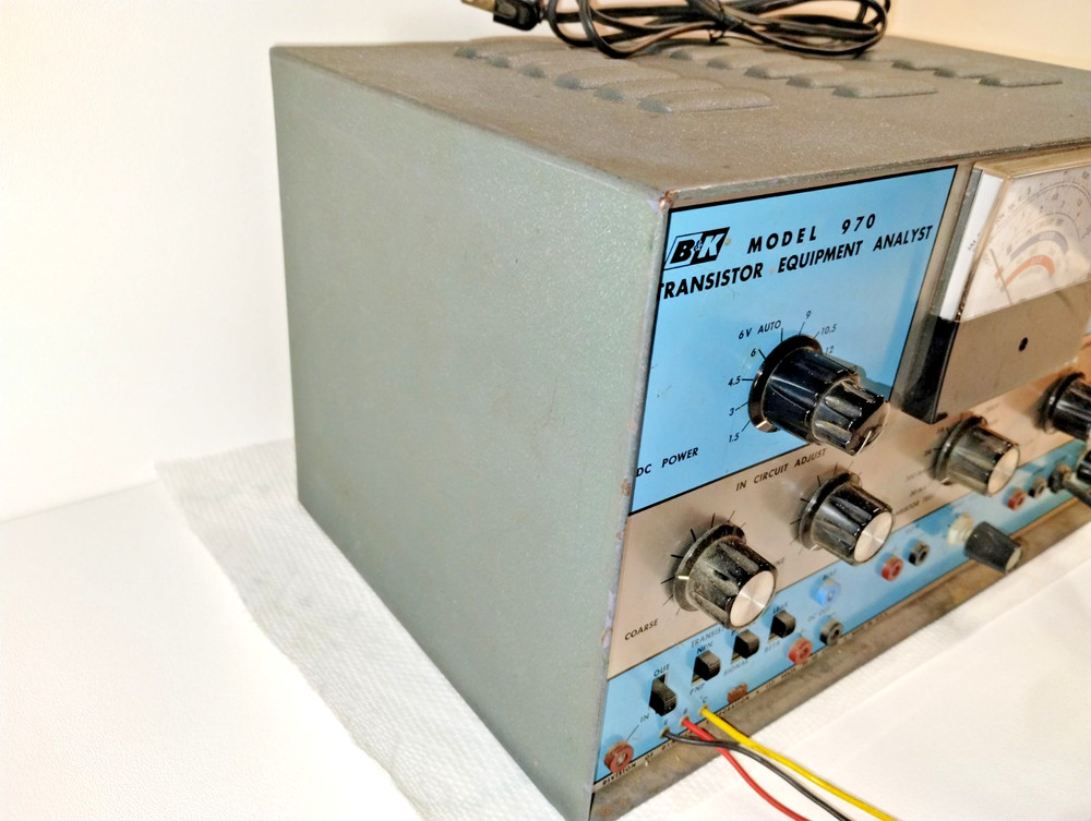 B&K Model 970 Transistor Analyst, Pwr Supply, VOM, RF Generator, UNTESTED