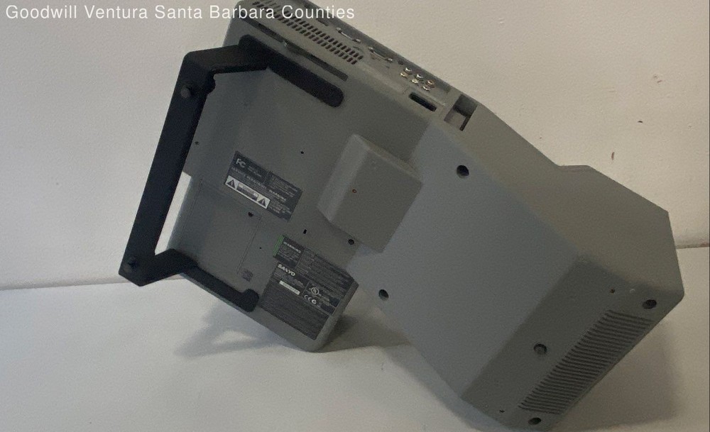 Nice Working Sanyo PLC-XL50A Conference Projector