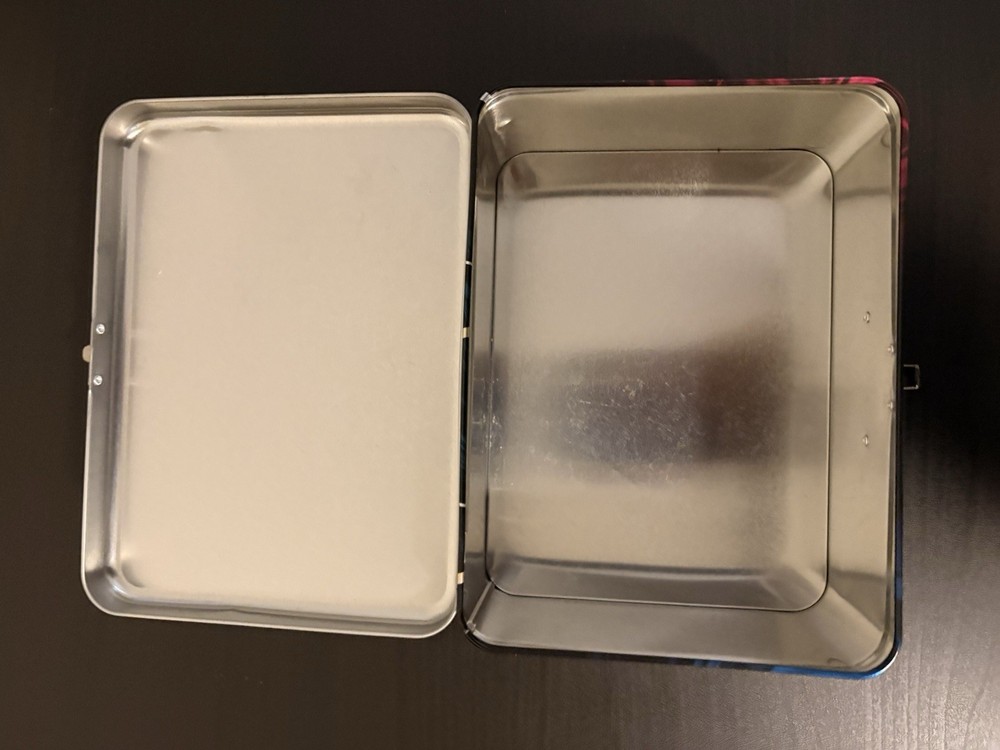 Pokémon Tin Box