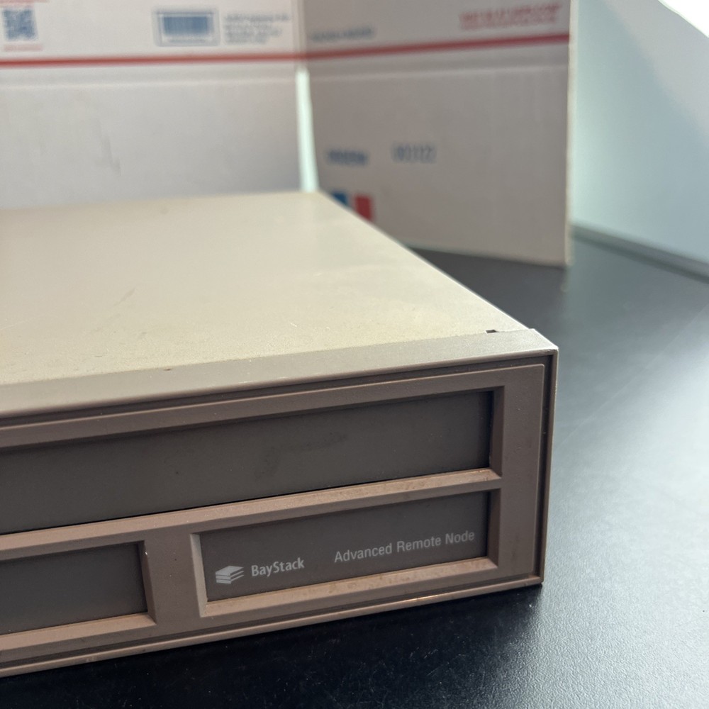 NEW BAY NETWORKS CV1001004 BAY STACK ADVANCED REMOTE NODE